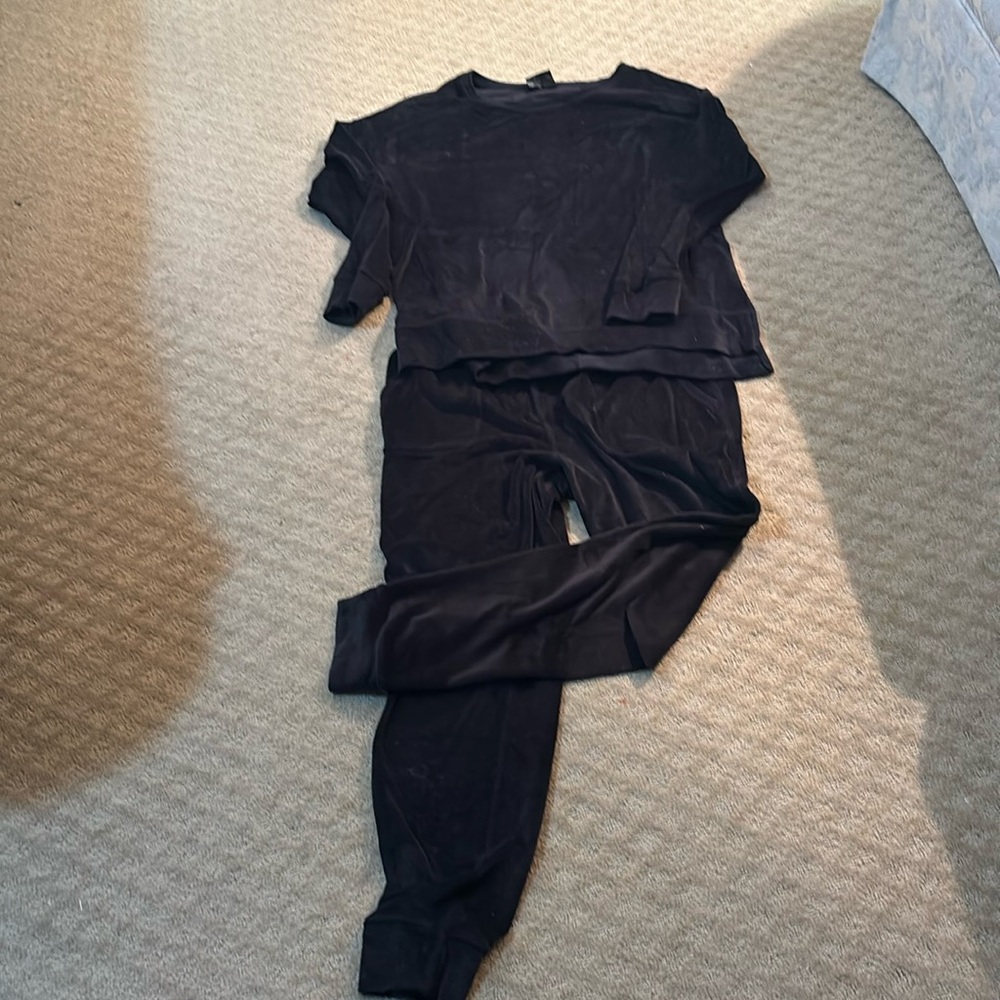Black Velour Jogger & Shirt Set Size S 32 Degrees Size Small Exercise Fitness
